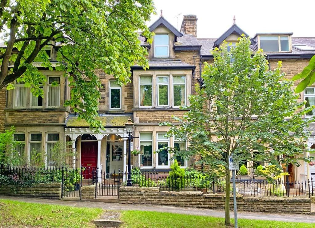 فندق هاروغايتفي  Sherwood House المظهر الخارجي الصورة
